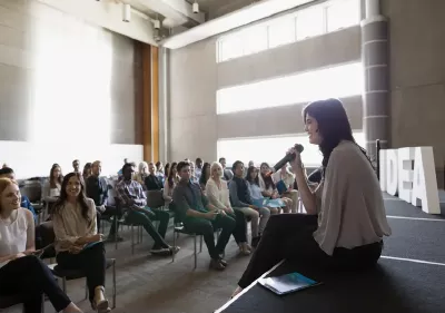 Cours de Oratoire. Compétences pour parler en public