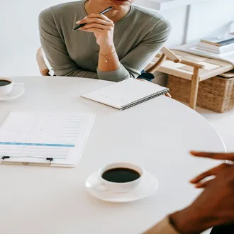 Act vs. tcc tradicional : por qué cesser de contrôler tes pensées fonctionne mieux - therapie acceptation engagement