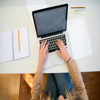 Apprentissage en ligne avec diplôme : votre guide complet 2025 -  cursos baratos online con certificado