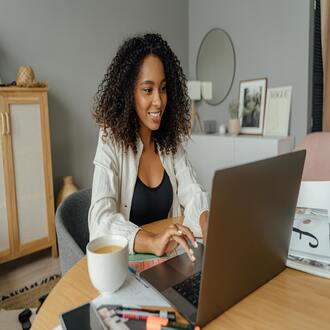 Cours à distance accessibles pour propulser votre carrière -  cursos baratos online con certificado