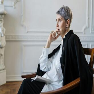 Existe-t-il une communauté d'étudiants dans le cours en ligne de coaching nutritionnel ?