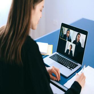 Formation en ligne abordable : boostez votre carrière sans vous ruiner -  cursos baratos online con certificado
