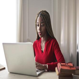 Formations commerciales abordables : boostez votre carrière sans dépenser une fortune -  cursos baratos online con certificado