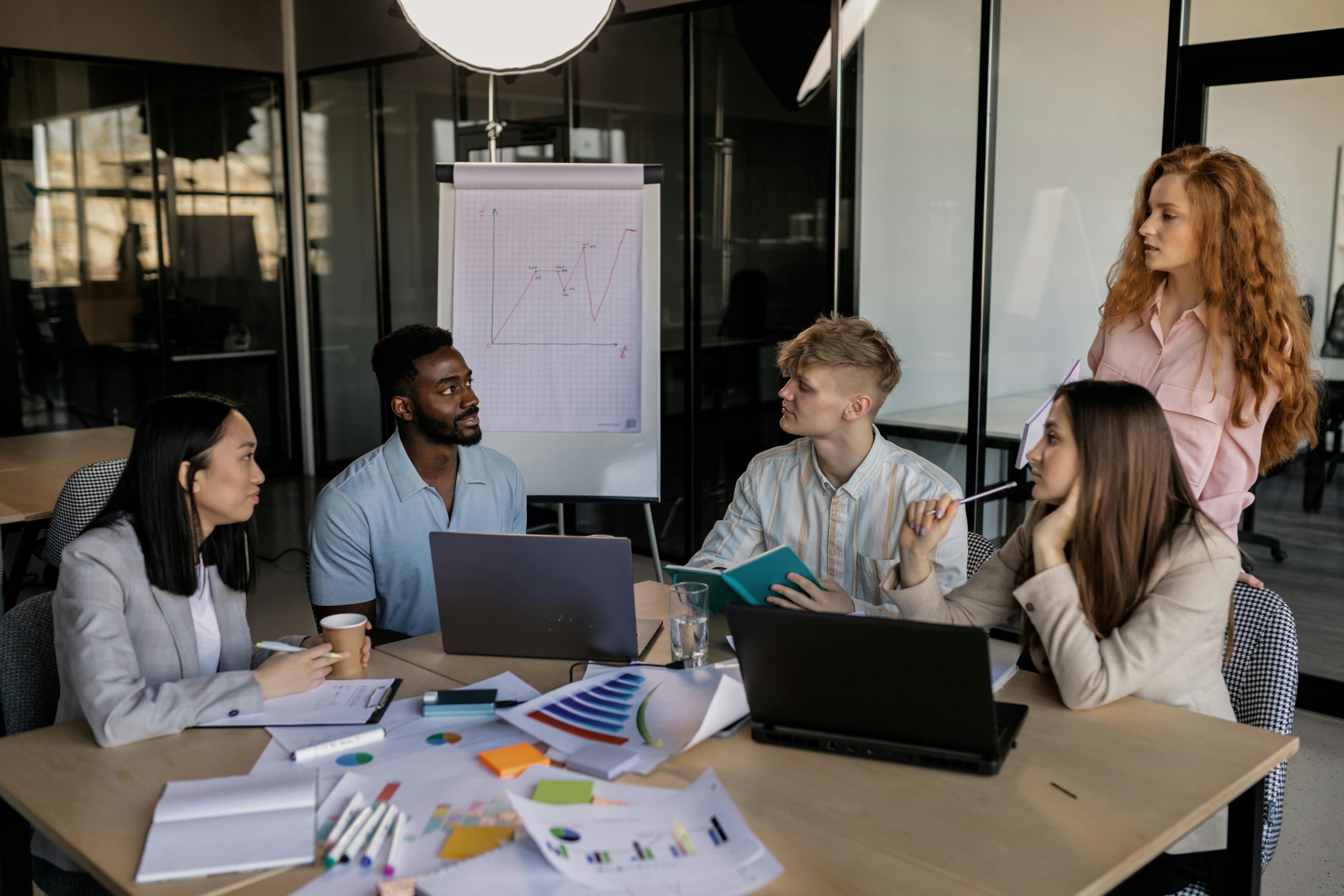Psychologie organisationnelle vs. ressources humaines : en quoi diffèrent-elles vraiment ? - psychologie organisationnelle