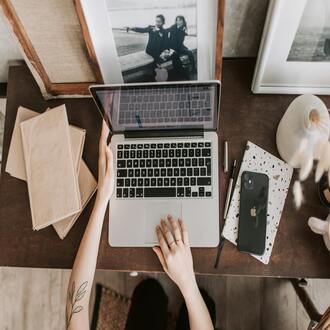 Puis-je suivre une formation en ligne pas chère depuis chez moi ? le guide définitif -  cursos baratos online con certificado