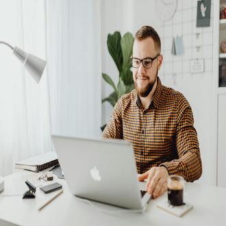 Quels sont les avantages des cours en ligne certifiés ? -  cursos baratos online con certificado