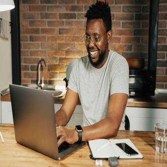Quels sont les meilleurs cours en ligne abordables ? -  cursos baratos online con certificado