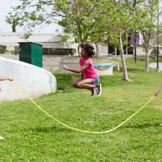 Stratégies pour élever des enfants autonomes - favoriser autonomie enfants