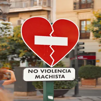 Violence économique: vivez-vous dans une 'cage dorée'? - violence domestique familiale